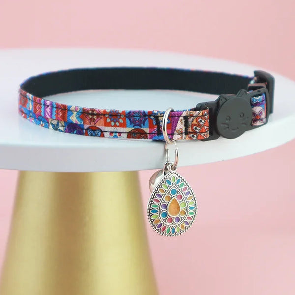 AirTag Cat Collar,Integrated GPS Cat Collar with Air Tag Holder & Bell,Adjustable Breakaway Cat Collar for Girl Boy Cats Puppies