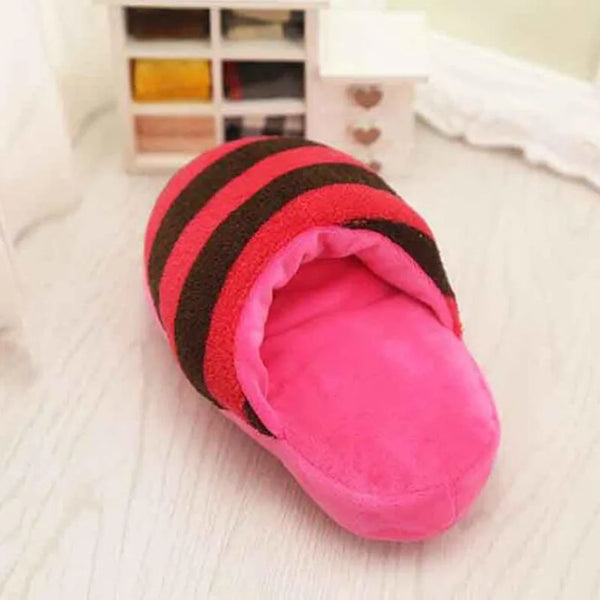 Plush Slipper Shaped Puppy Dog Sound Chew Play Toys for Dog Cats Funny Dog Products Outdoor Training Toy